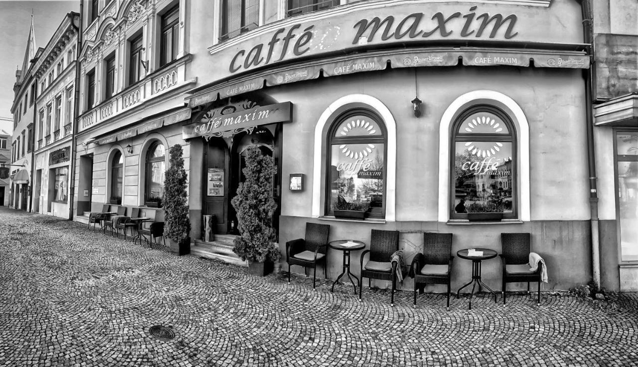 Hotel Maxim Frydek-Mistek Exterior foto